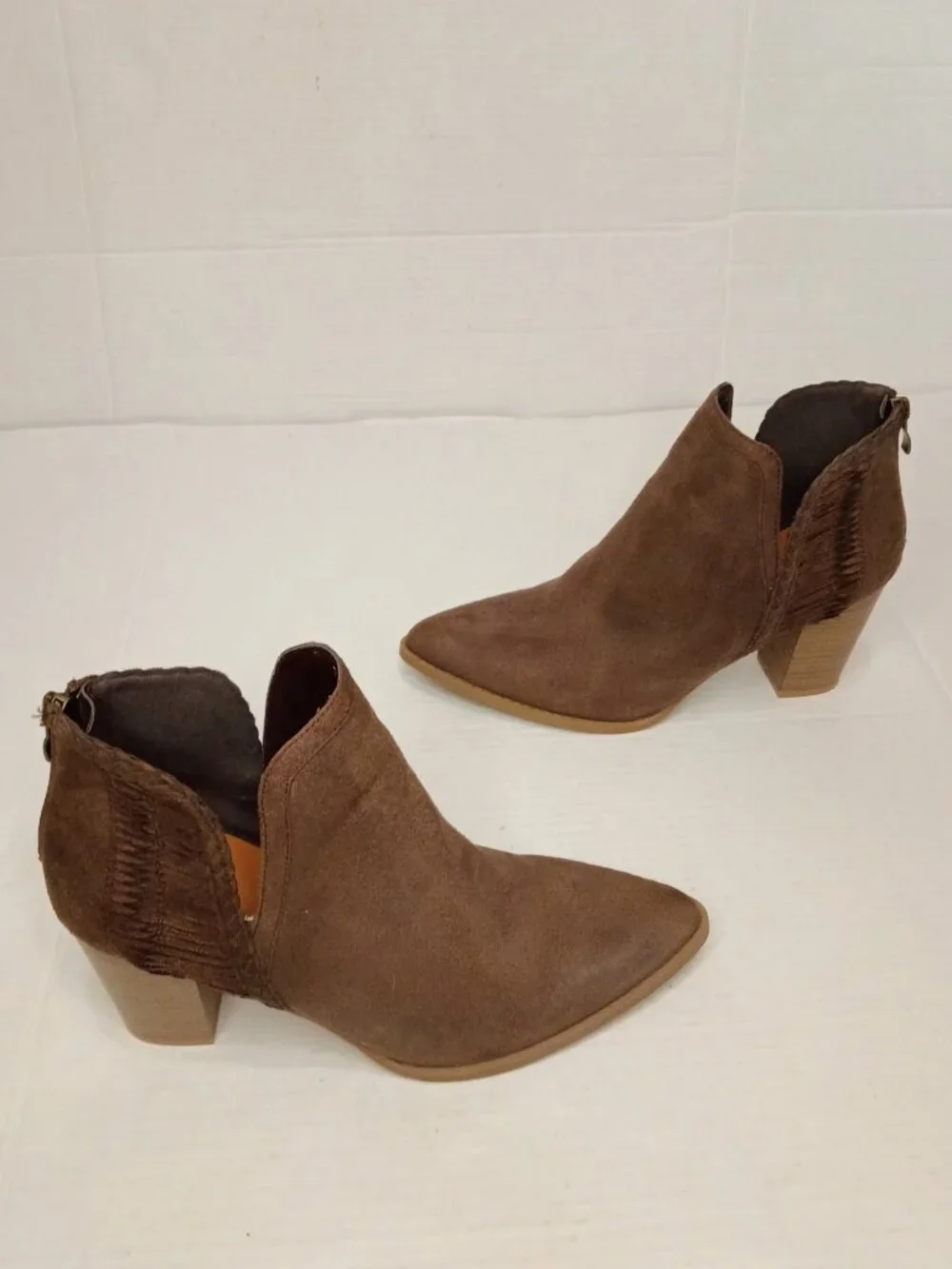 Maurices Belle Brown Cutout Pointed Toe Ankle Booties Women’s Size 10M